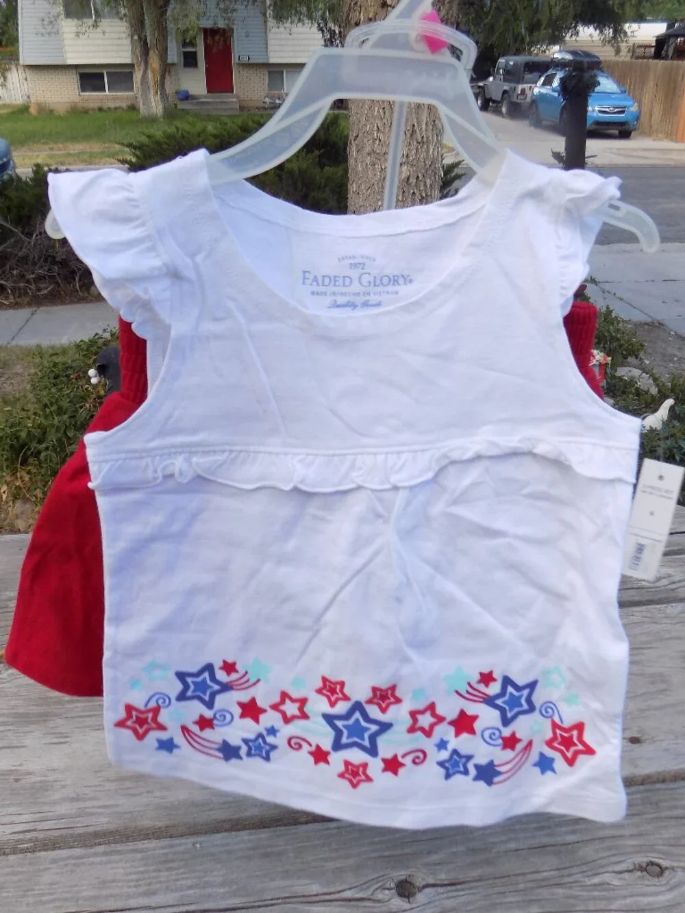 FADED GLORY RED WHITE BLUE STARS 2 PC GIRL SHORT OUTFIT SZ 4 NWT